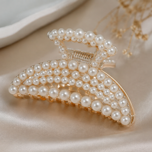 Pearl Elegance Hair Clip